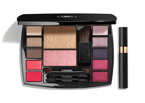 chanel beauty travel kit|chanel travel makeup palette.